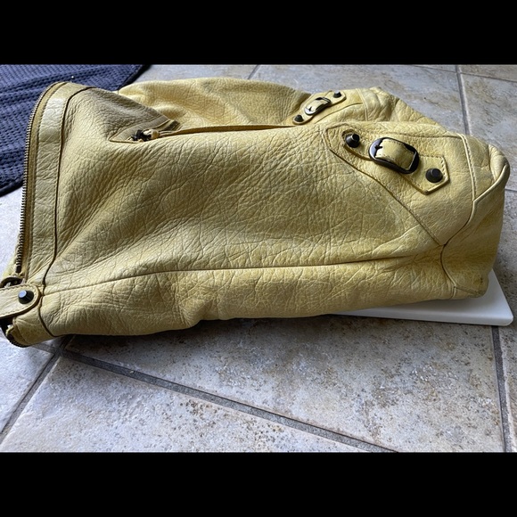 BALENCIAGA Motocross Hobo - Picture 7 of 7